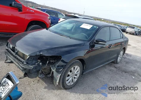 2013 Volkswagen Passat S from USA, damaged, VIN 1VWAH7A34DC094609